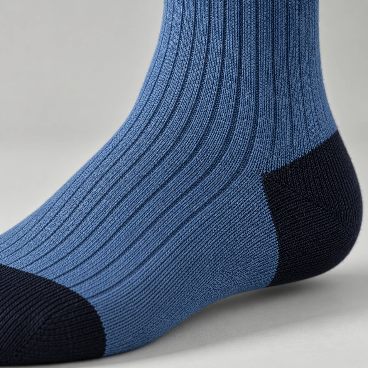 Colorblock Crew 01 contrasting color zones