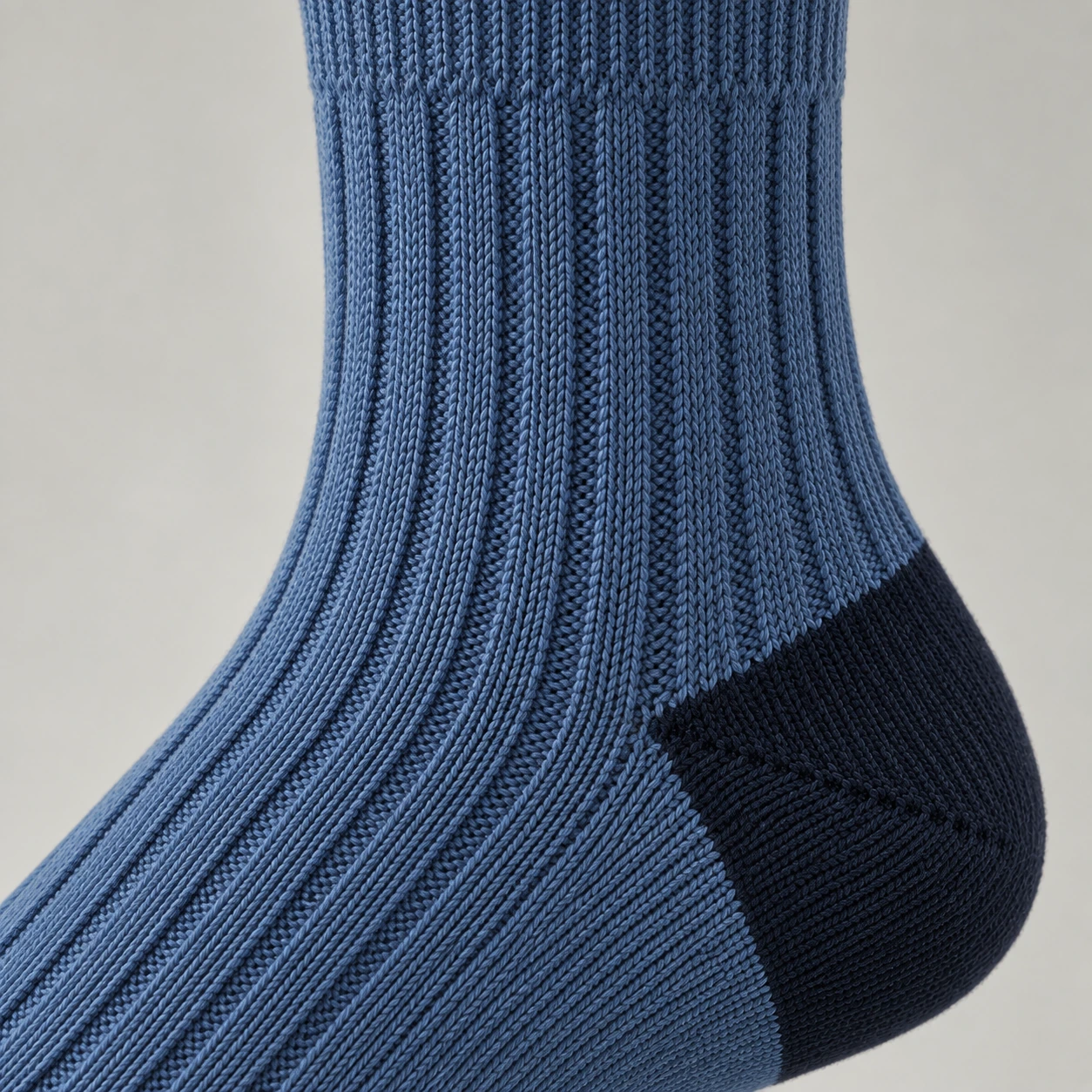 Colorblock Crew 01 knit construction detail