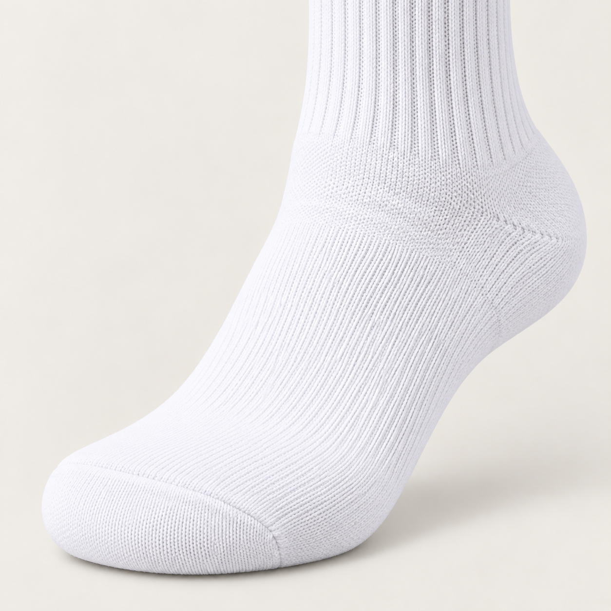 Essential Crew 01 foot detail